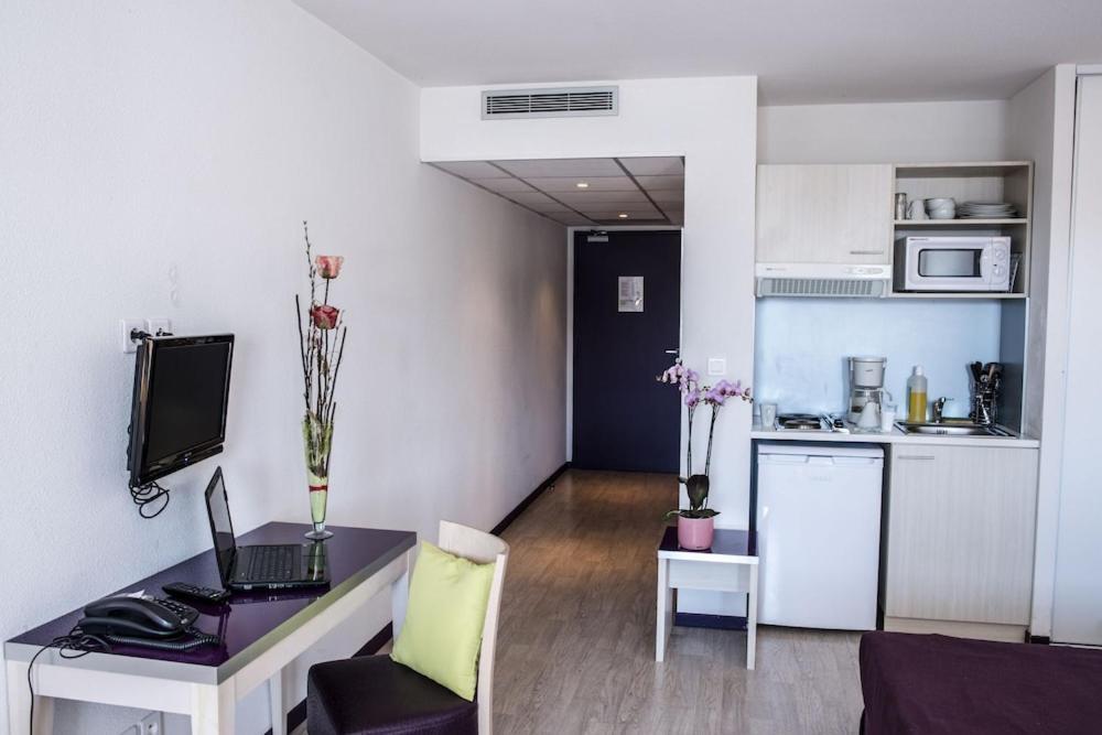 Family Saint Vincent - Studio 2 Pers - 100M Gare Lourdes - Wifi 외부 사진